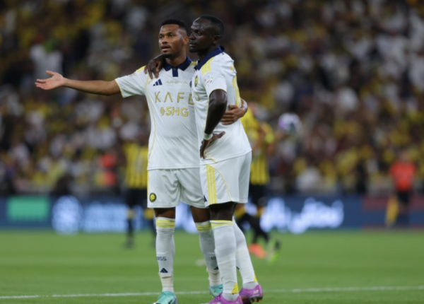 名鼎配资 沙特联最新积分战报 C罗破门马内传射 利雅得胜利赢榜首大战